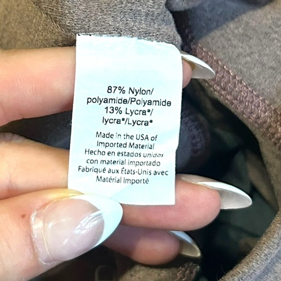 Beyond Yoga Next Colorblock High Waisted Leggings Size Small Activewear - Picture 14 of 14